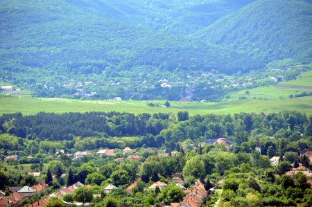 Dédes, Mályikával